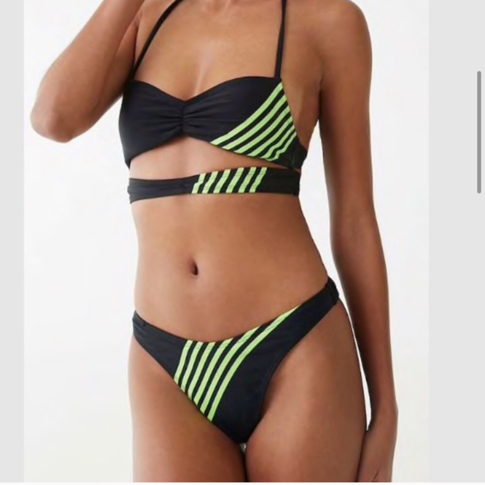 NWOT Green and Black striped bikini